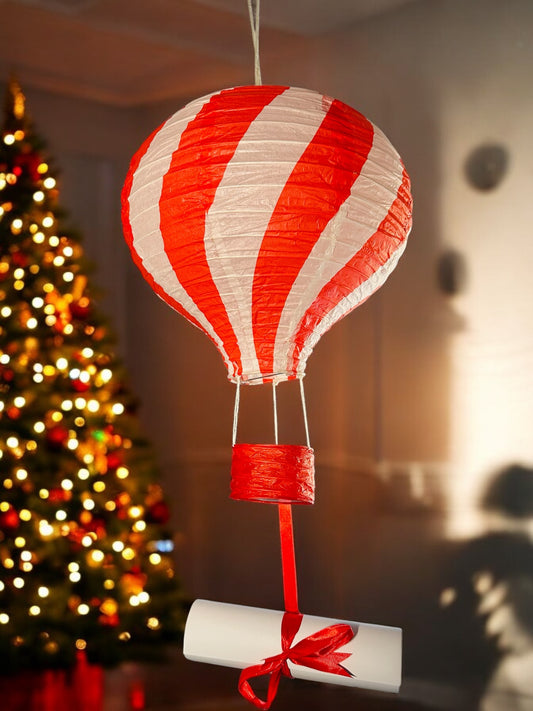 ELF ARRIVAL HOT AIR BALLOON with personalised A4 arrival and goodbye letters