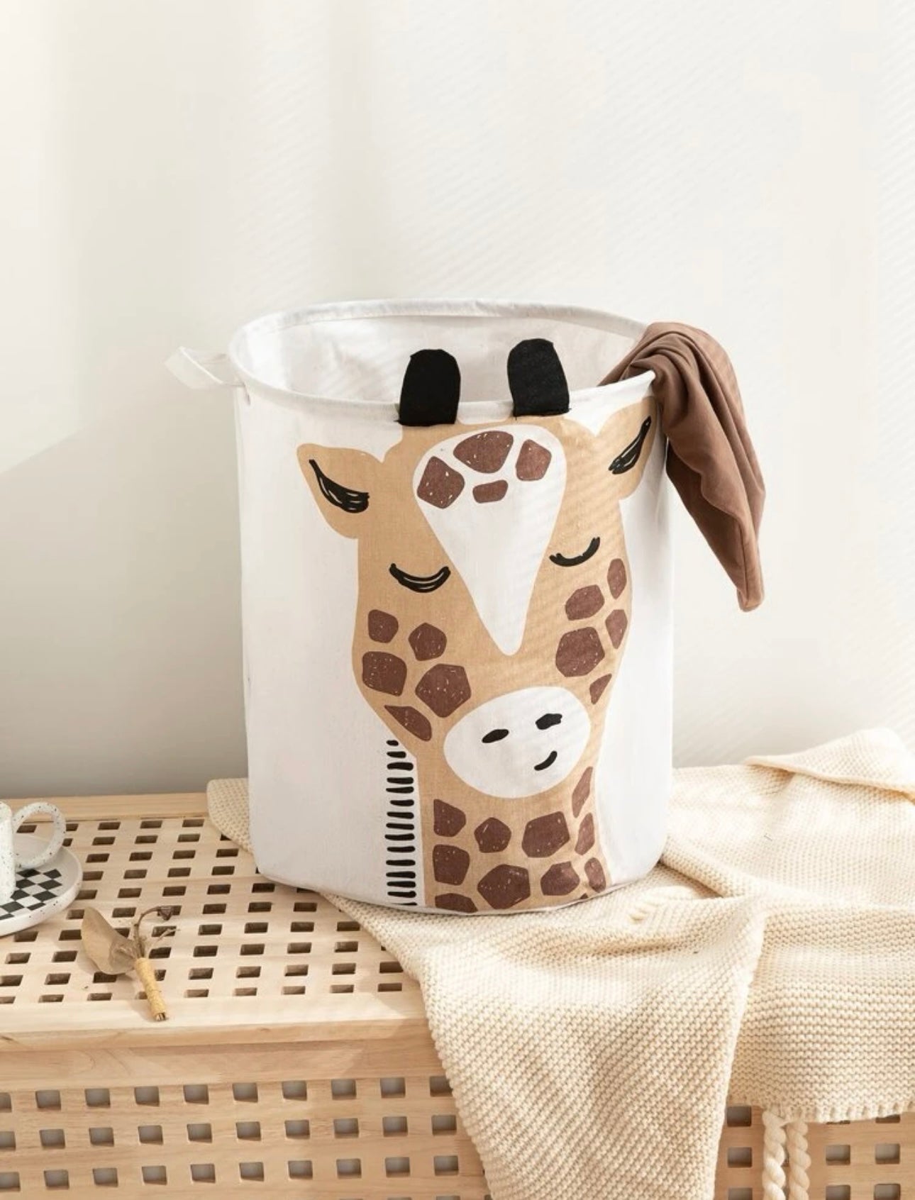 Safari jungle theme giraffe style laundry basket hamper for nursery bedroom